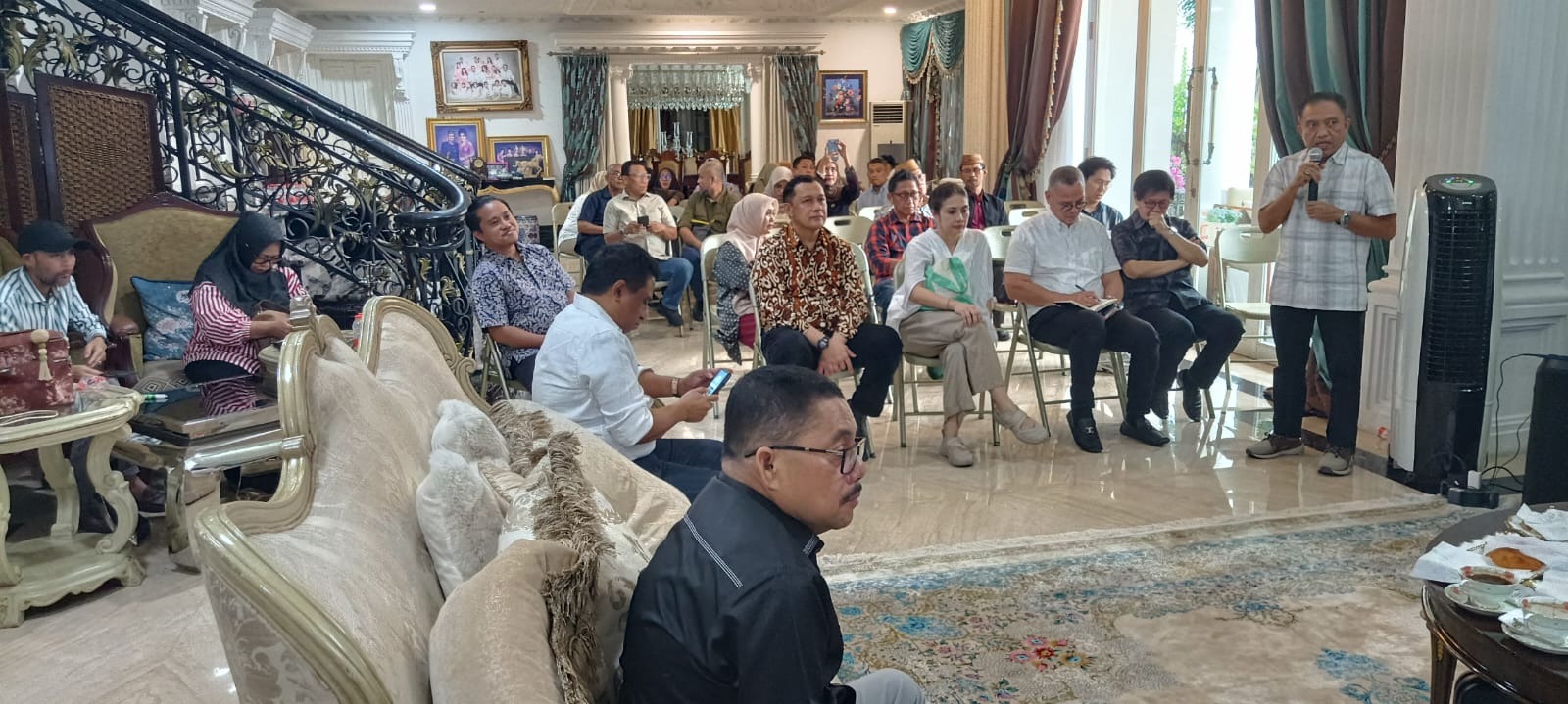 DOKUMENTASI RAPAT HARIAN