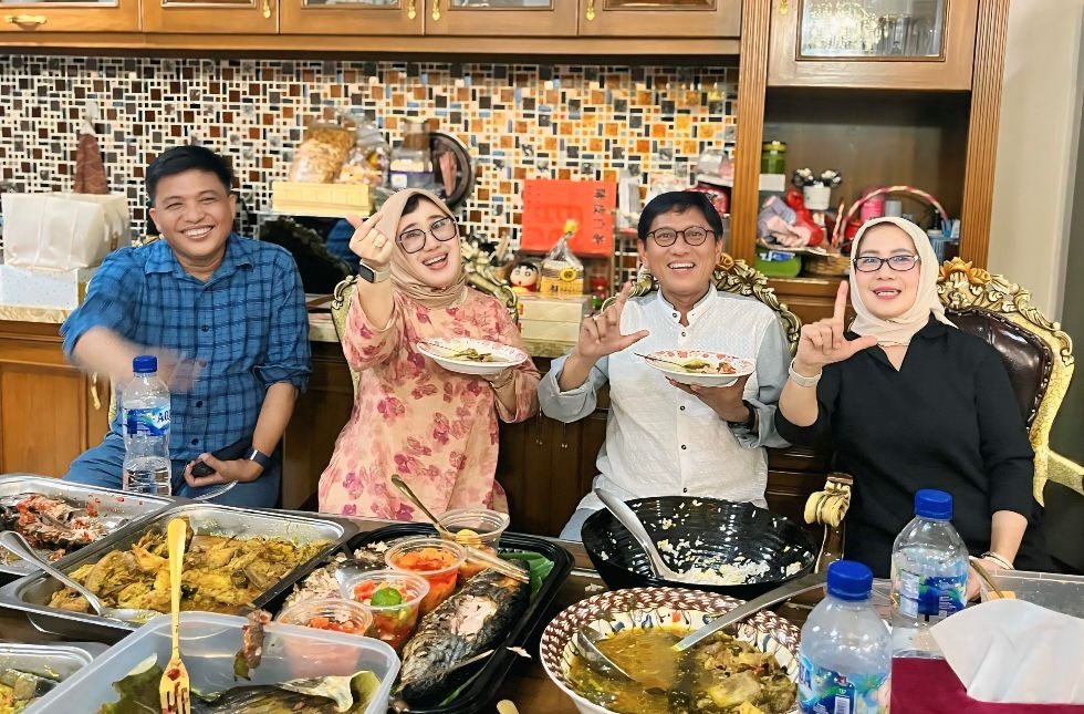 DOKUMENTASI RAPAT HARIAN